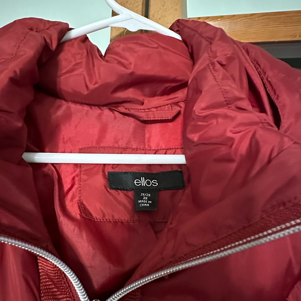 Women's plus size long puffer coat-wore 1 time